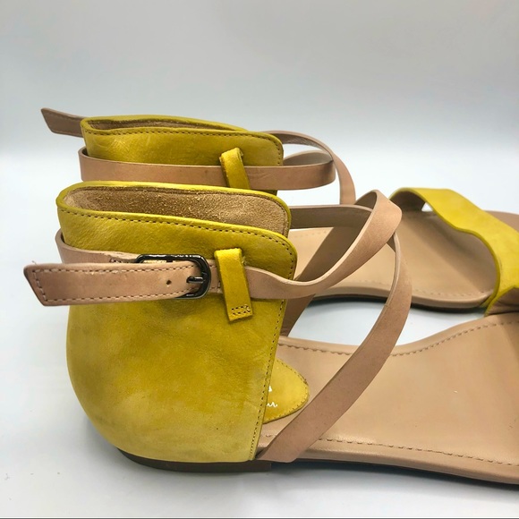 MARIA SHARAPOVA BY COLE HAAN FLAT YELLOW SANDALS - Picture 4 of 16